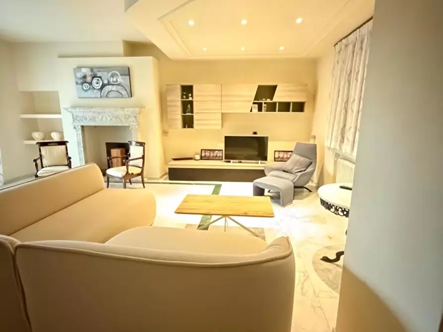 Immagine 23 di Appartamento in vendita  a Sarzana