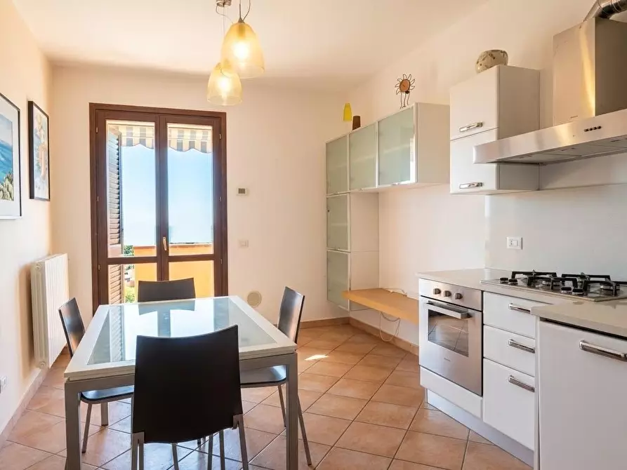 Immagine 2 di Appartamento in vendita  a Rosignano Marittimo