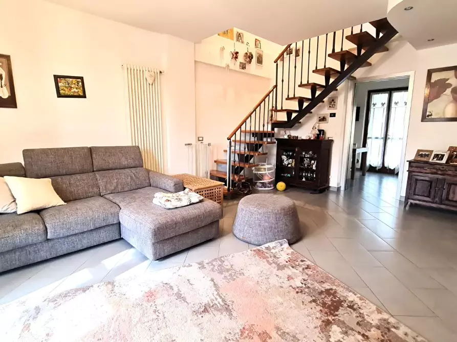 Immagine 2 di Appartamento in vendita  a Empoli