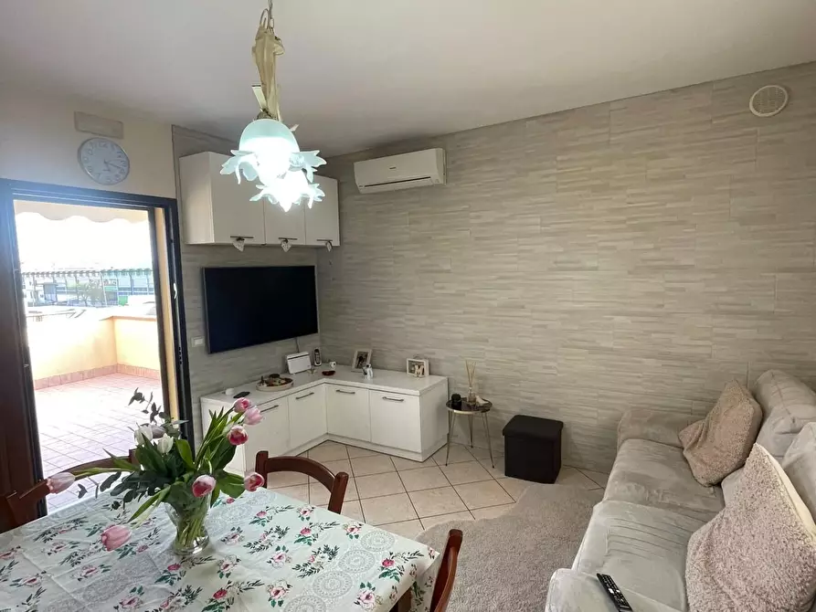 Immagine 3 di Appartamento in vendita  a Santa Maria A Monte