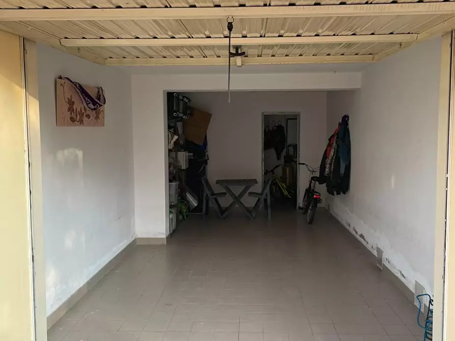 Immagine 8 di Appartamento in vendita  a Santa Maria A Monte