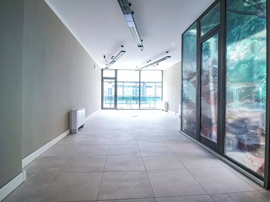 Immagine 7 di Ufficio in affitto  a Pisa