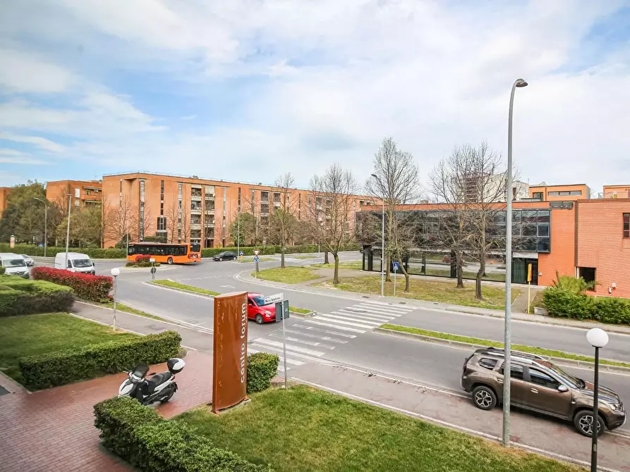 Immagine 18 di Ufficio in affitto  a Pisa