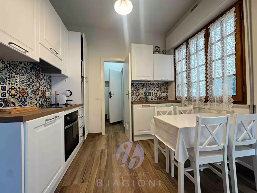 Immagine 1 di Appartamento in affitto  a Pietrasanta