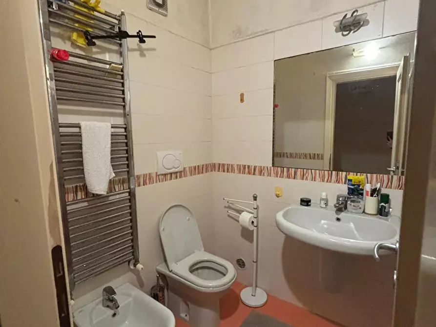 Immagine 11 di Appartamento in affitto  a Siena