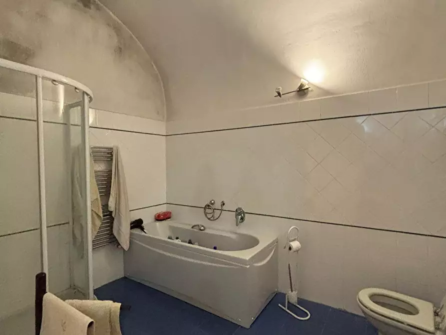 Immagine 13 di Appartamento in affitto  a Siena