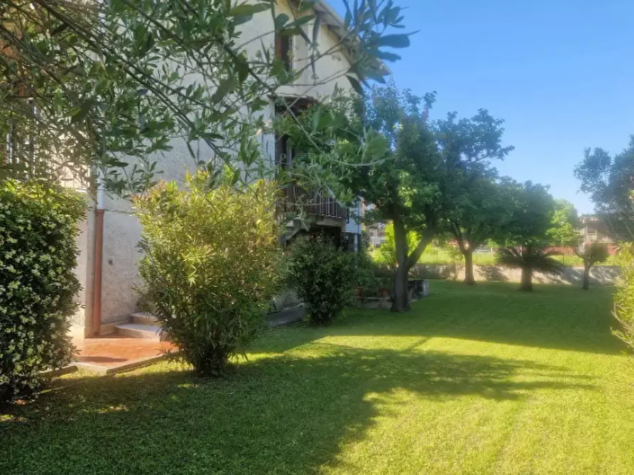 Immagine 5 di Casa quadrifamiliare in vendita  a Pisa