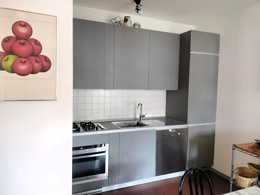 Immagine 5 di Appartamento in vendita  a Massa