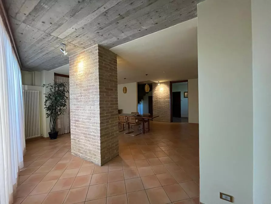 Immagine 4 di Rustico / casale in vendita  a Siena