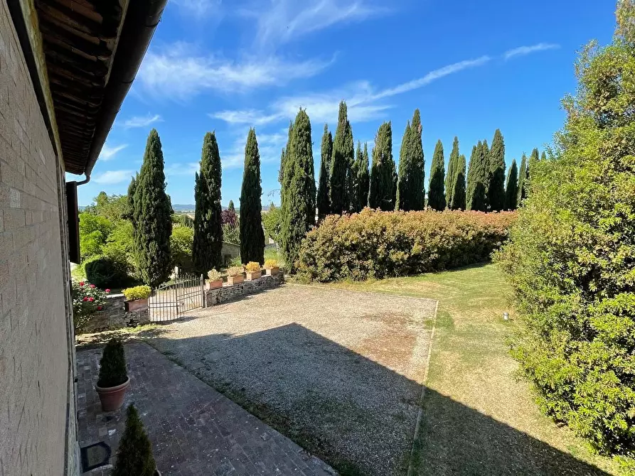 Immagine 21 di Rustico / casale in vendita  a Siena