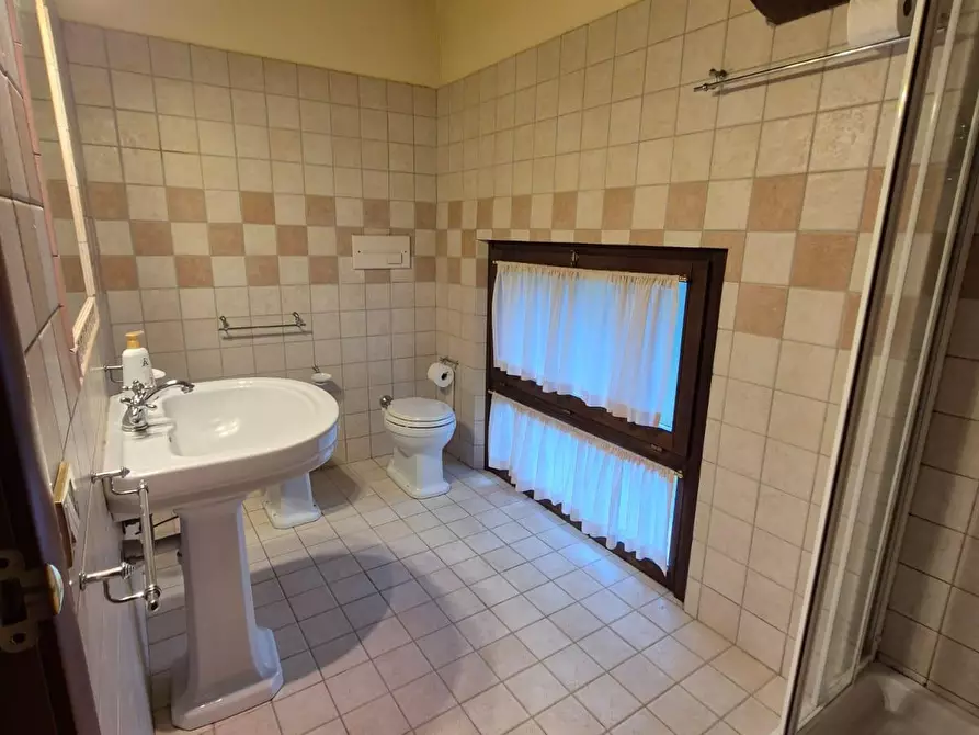 Immagine 30 di Rustico / casale in vendita  a Siena