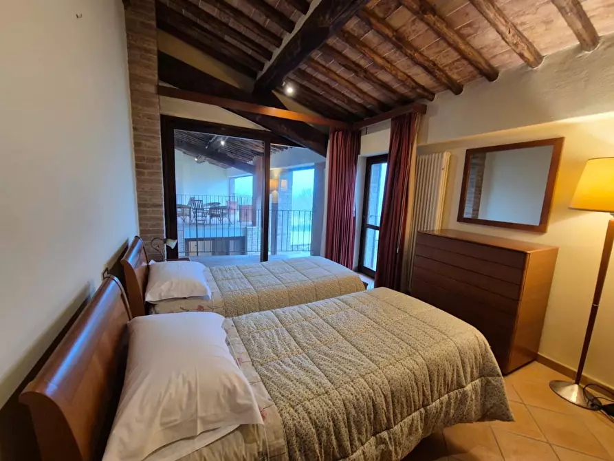 Immagine 29 di Rustico / casale in vendita  a Siena