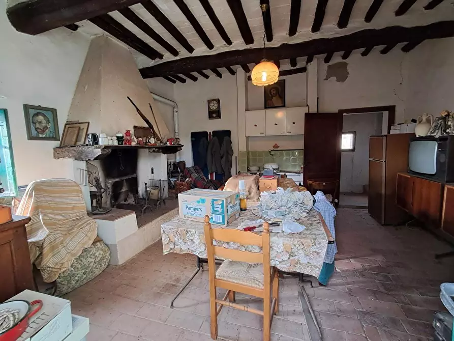 Immagine 12 di Rustico / casale in vendita  a Pontedera