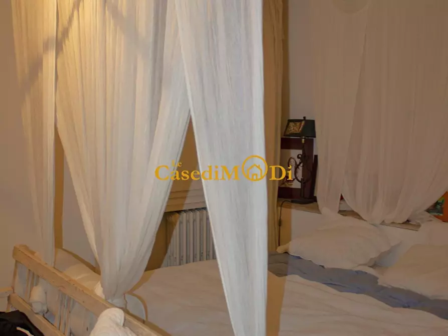 Immagine 56 di Villa in vendita  a Livorno