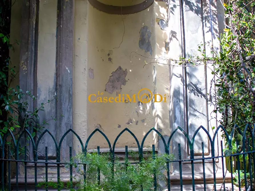 Immagine 61 di Villa in vendita  a Livorno