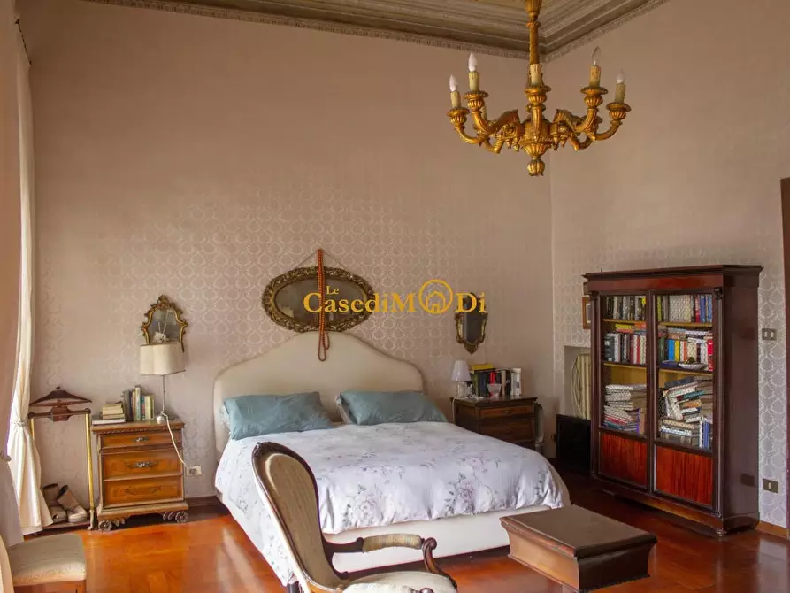 Immagine 24 di Villa in vendita  a Livorno