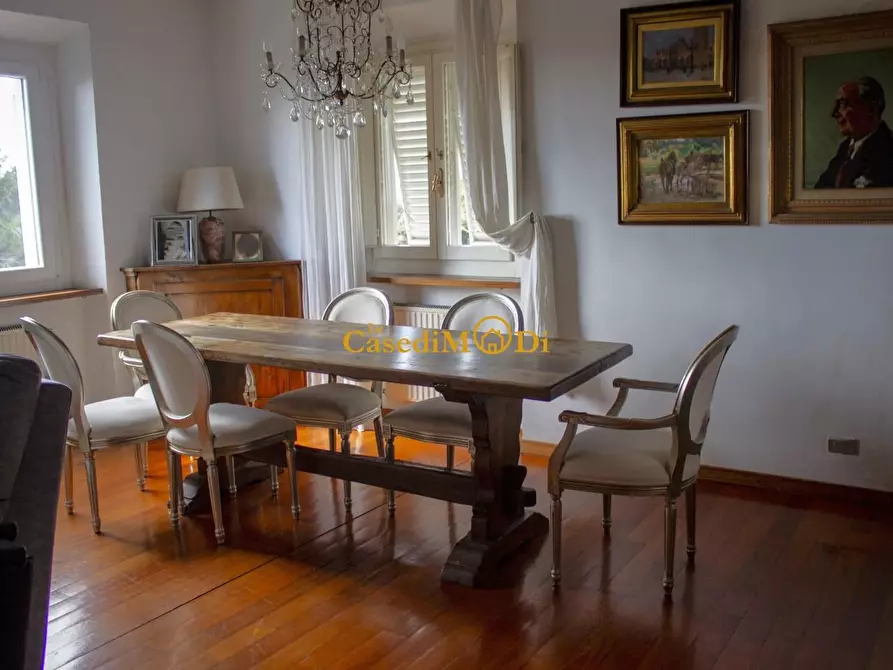 Immagine 35 di Villa in vendita  a Livorno