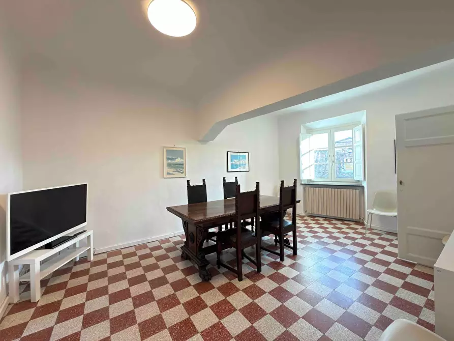 Immagine 7 di Appartamento in affitto  a Lucca