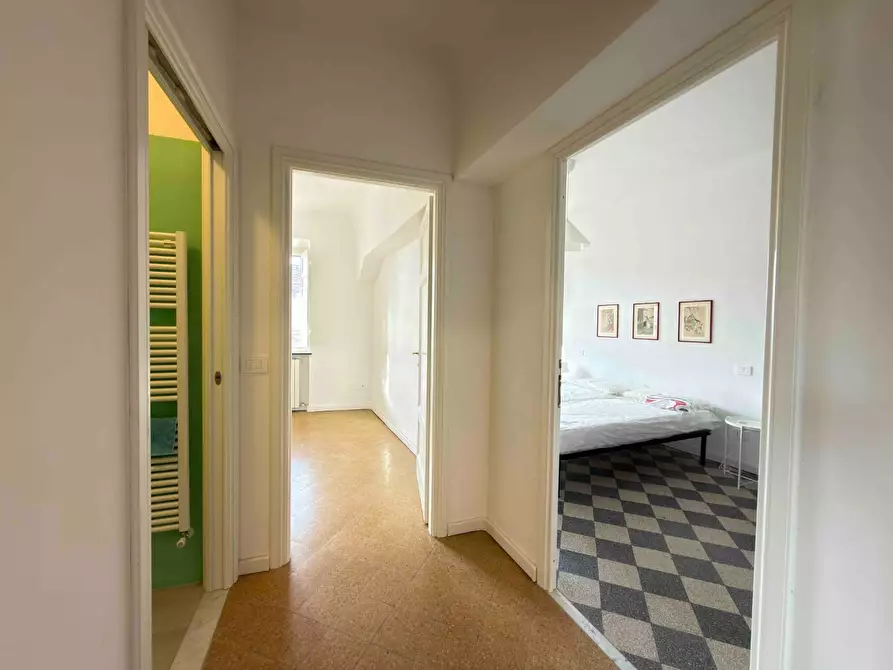 Immagine 18 di Appartamento in affitto  a Lucca