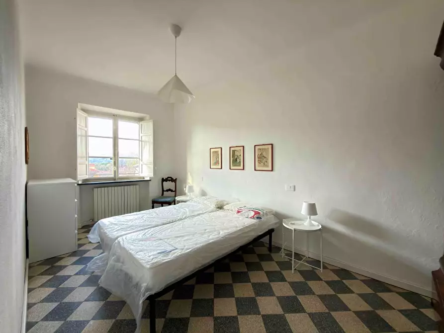 Immagine 21 di Appartamento in affitto  a Lucca