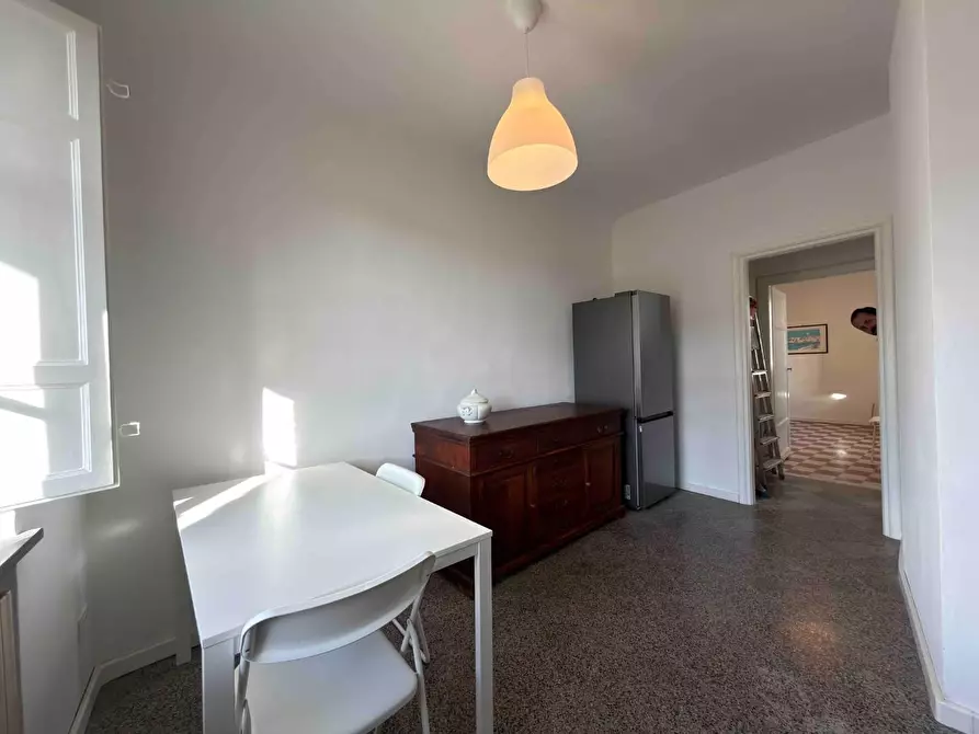 Immagine 8 di Appartamento in affitto  a Lucca