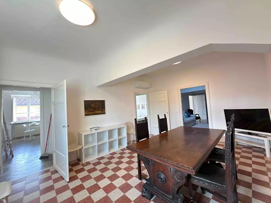 Immagine 5 di Appartamento in affitto  a Lucca