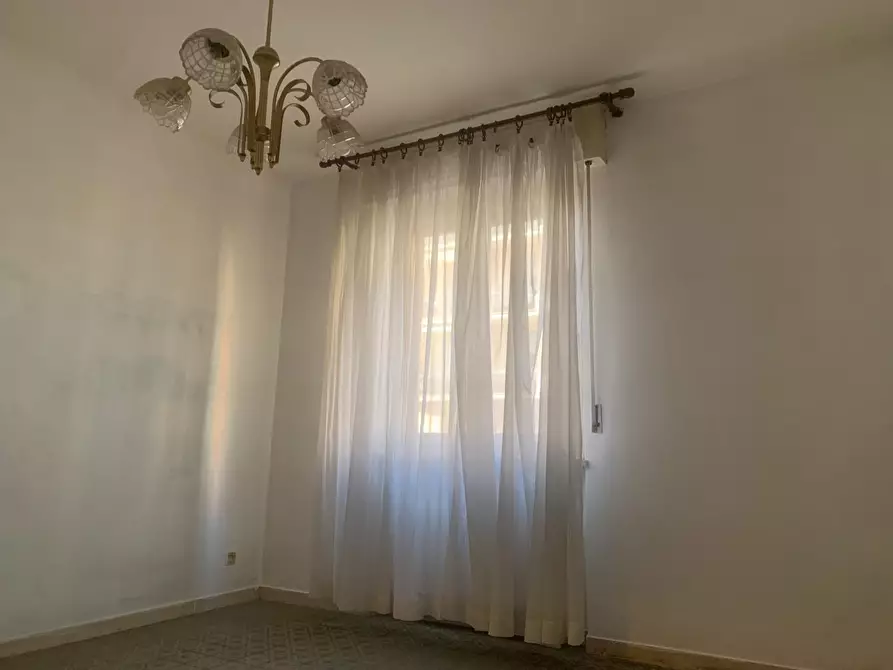 Immagine 5 di Appartamento in vendita  a Livorno