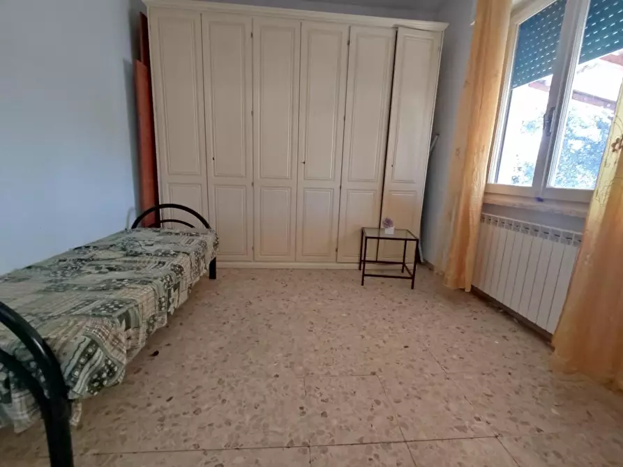Immagine 9 di Casa semindipendente in vendita  a Seravezza