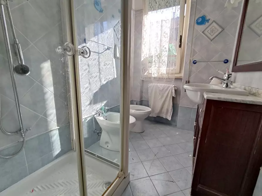 Immagine 13 di Casa semindipendente in vendita  a Seravezza