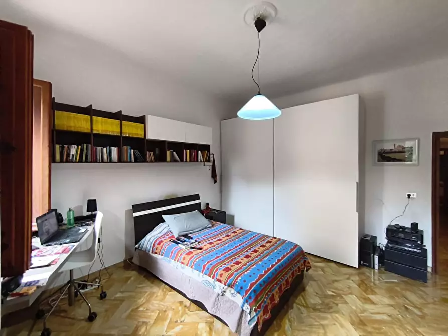 Immagine 14 di Appartamento in vendita  a Siena