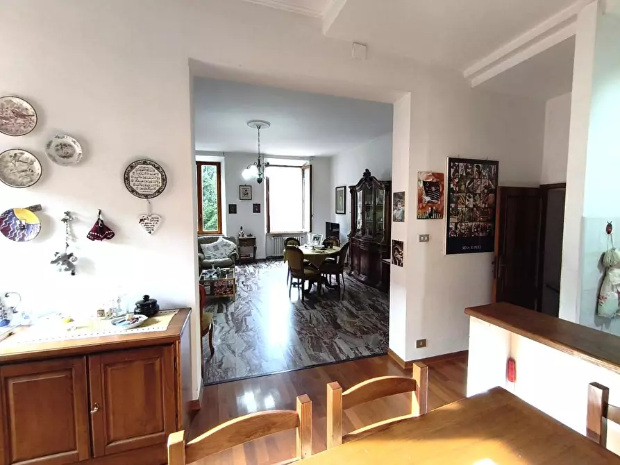 Immagine 5 di Appartamento in vendita  a Siena