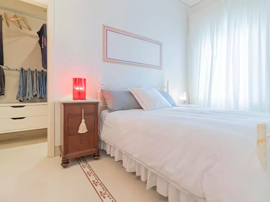 Immagine 33 di Villa in vendita  a Pisa