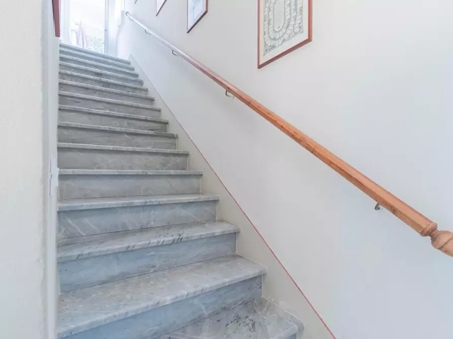 Immagine 27 di Villa in vendita  a Pisa