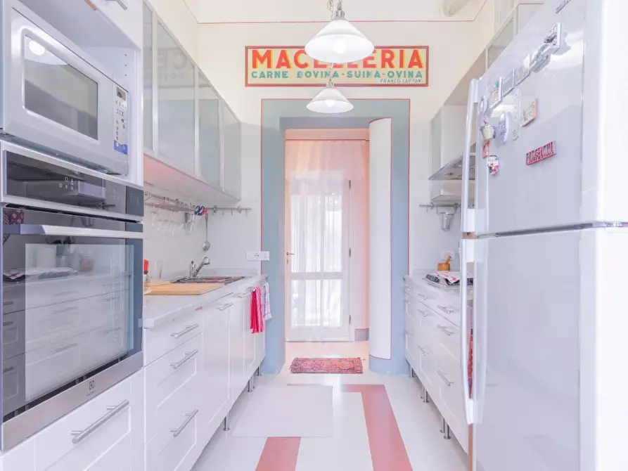 Immagine 20 di Villa in vendita  a Pisa