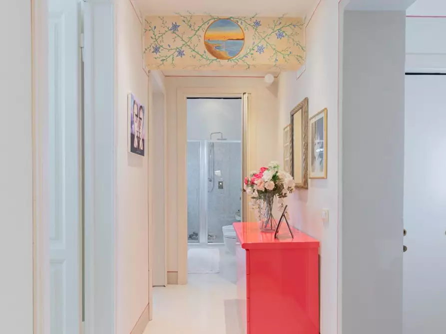 Immagine 31 di Villa in vendita  a Pisa