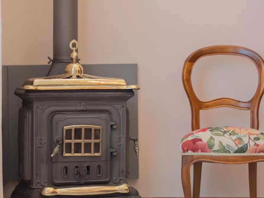 Immagine 10 di Villa in vendita  a Pisa