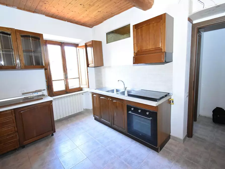 Immagine 1 di Appartamento in affitto  a Vecchiano