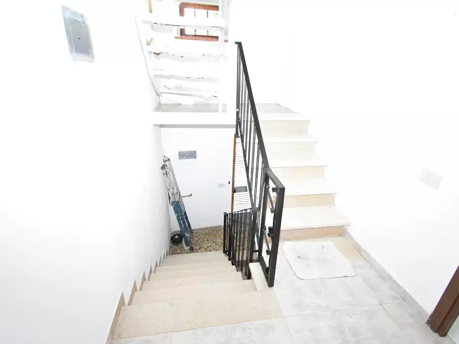 Immagine 9 di Appartamento in affitto  a Vecchiano