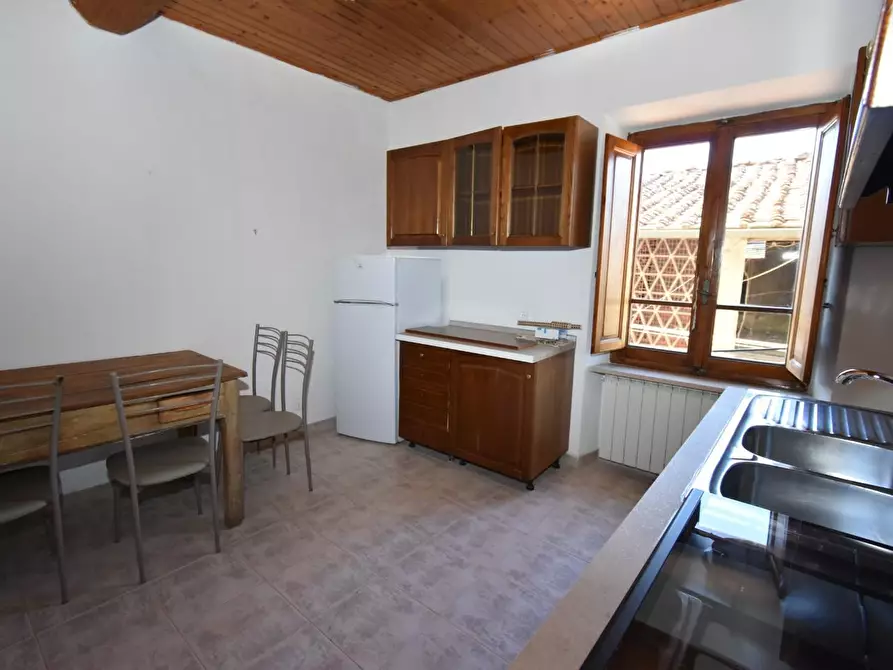 Immagine 2 di Appartamento in affitto  a Vecchiano