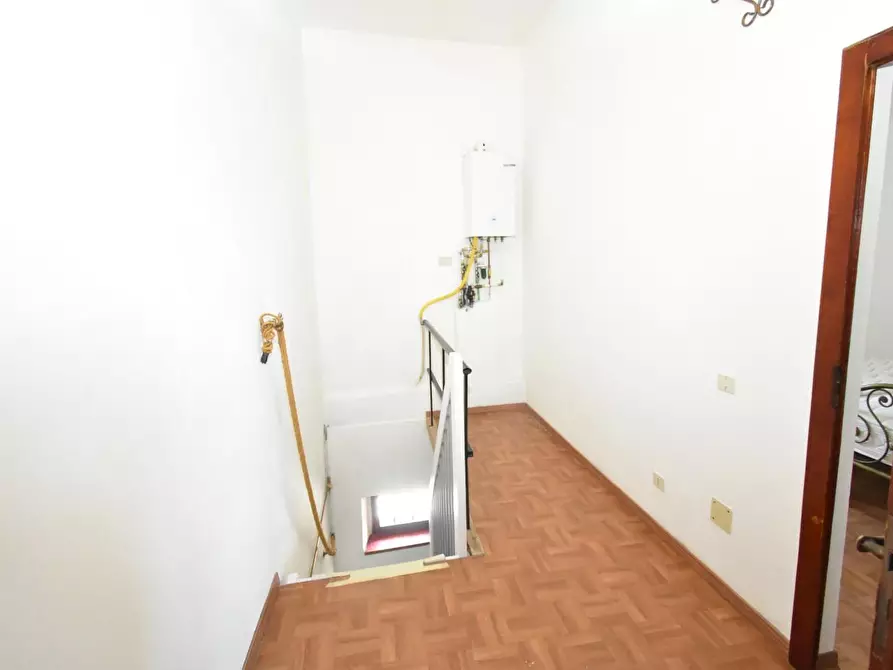 Immagine 16 di Appartamento in affitto  a Vecchiano