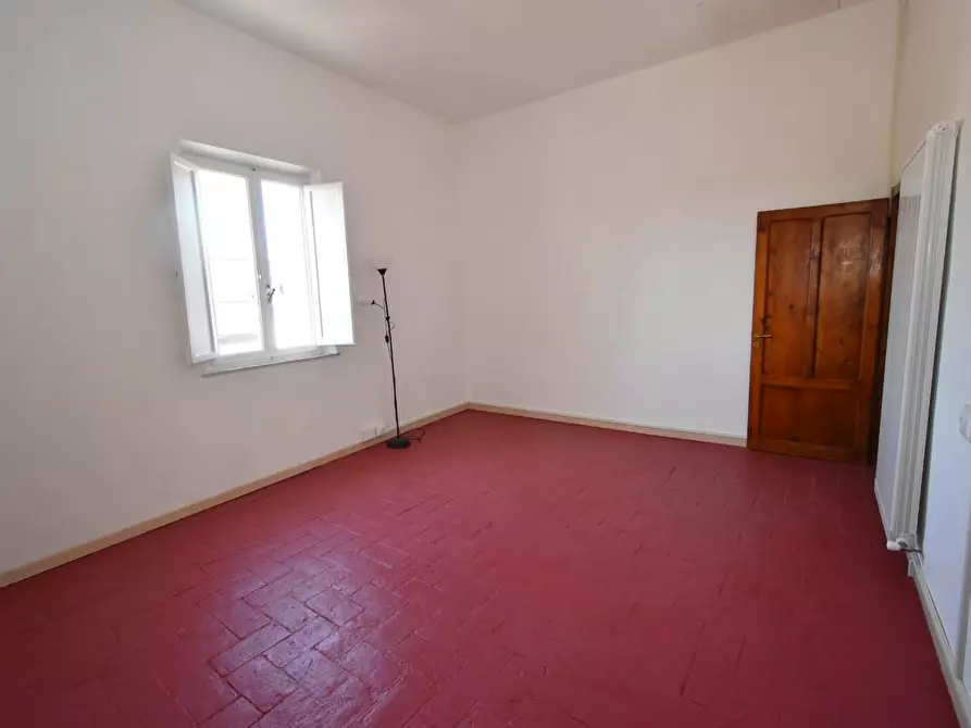 Immagine 15 di Appartamento in affitto  a Vecchiano