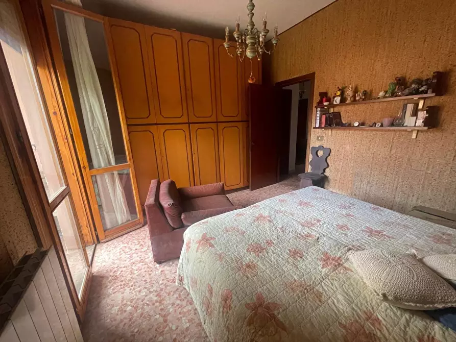 Immagine 5 di Appartamento in vendita  a Poggibonsi