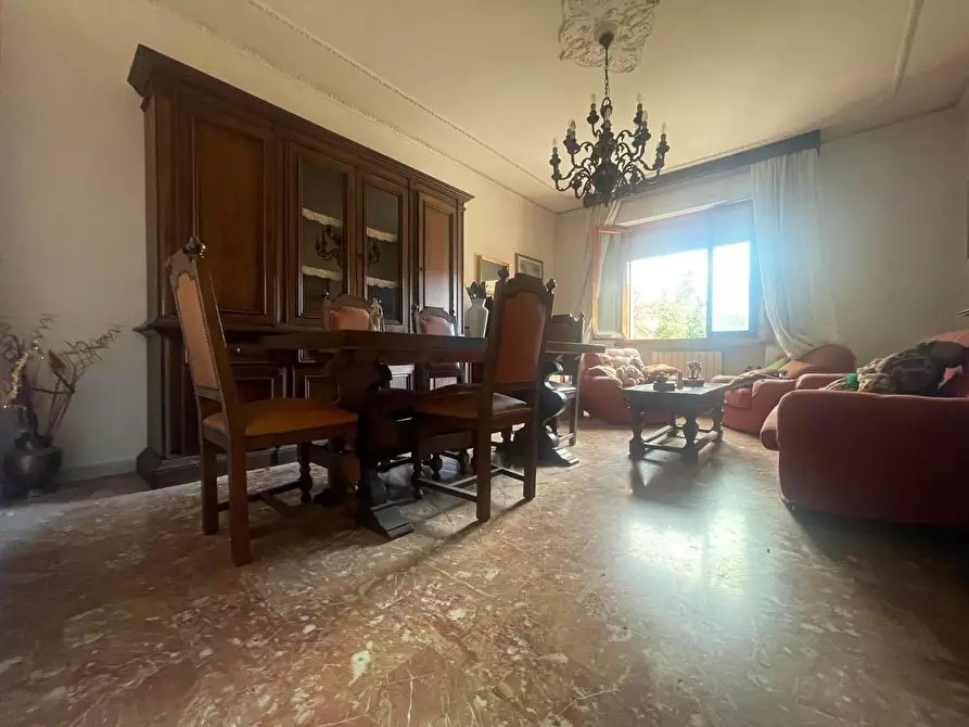 Immagine 3 di Appartamento in vendita  a Poggibonsi