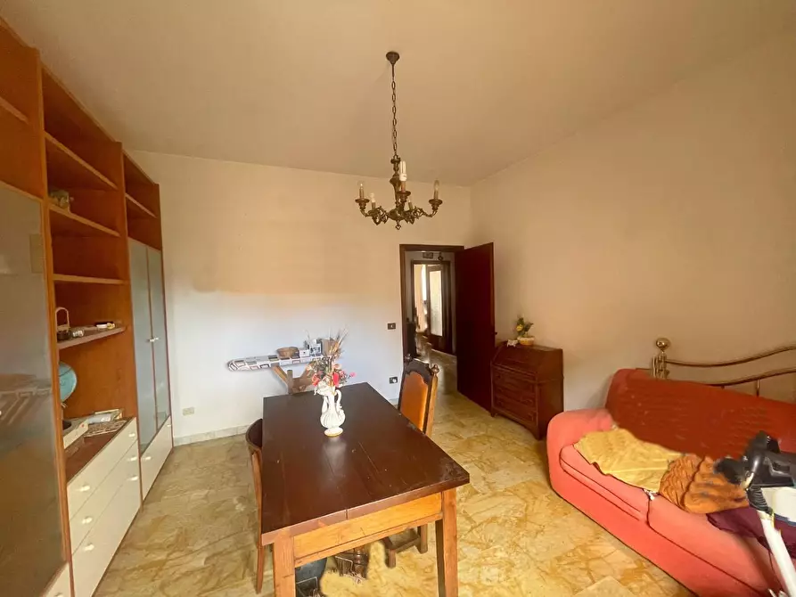 Immagine 4 di Appartamento in vendita  a Poggibonsi