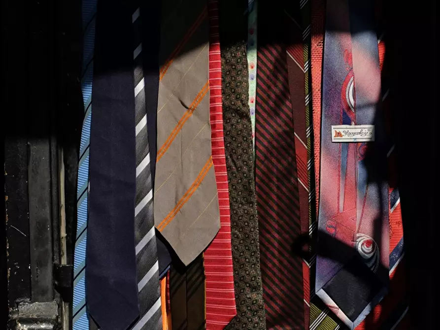 Immagine 25 di Locale commerciale in vendita  a Empoli