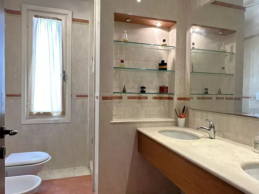 Immagine 42 di Porzione di casa in vendita  a Ponsacco