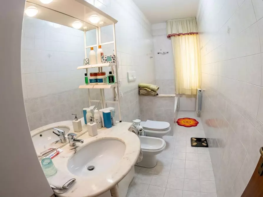 Immagine 21 di Villa in vendita  a Colle Di Val D'elsa