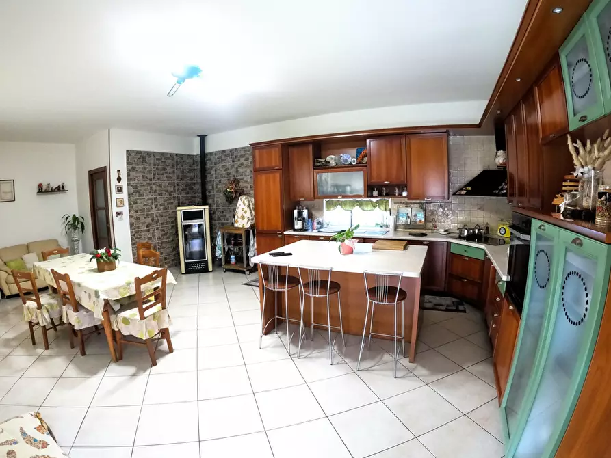 Immagine 10 di Villa in vendita  a Colle Di Val D'elsa