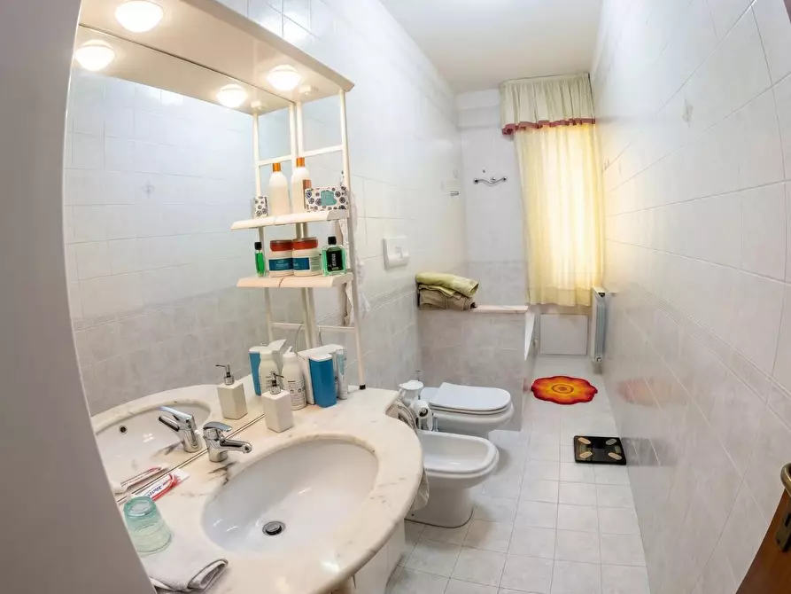 Immagine 21 di Villa in vendita  a Colle Di Val D'elsa