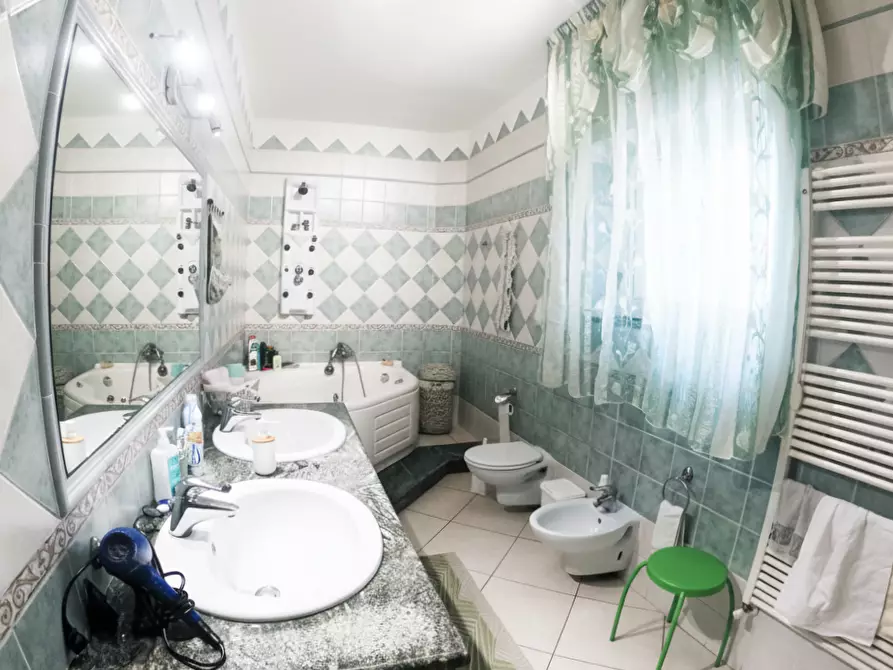 Immagine 14 di Villa in vendita  a Colle Di Val D'elsa